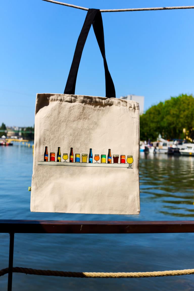 Tote bag beige paname bières bras merchandising